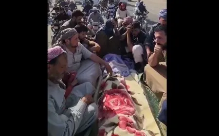 جثمان طفل قُتل في تركيا يوارى الثرى في دير الزور