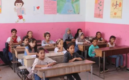 مدرسة كوكب الطفولة تفتتح دورة ترفيهية وتعليمية لأطفال الشهداء
