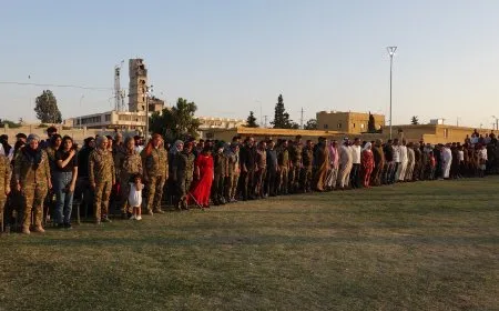 أهالي مقاطعة الطبقة يحتفلون بالذكرى الثانية عشرة لثورة19  تموز