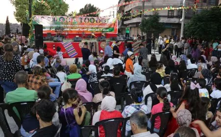 أهالي حلب يحتفلون بمرور 12 عام على انطلاقة ثورة 19 تموز