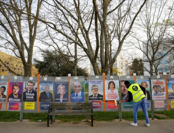 اليمين المتطرف يفوز بأول جولة من انتخابات برلمان فرنسا