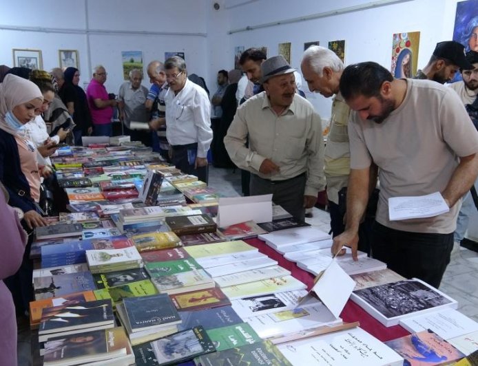 افتتاح معرض الكتاب الثاني في مقاطعة الرقة 