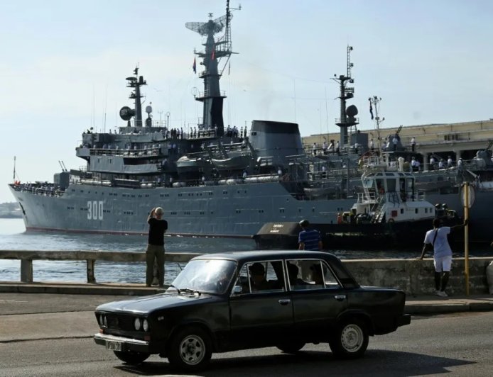 سفن حربية روسية ترسو مجدداً في كوبا