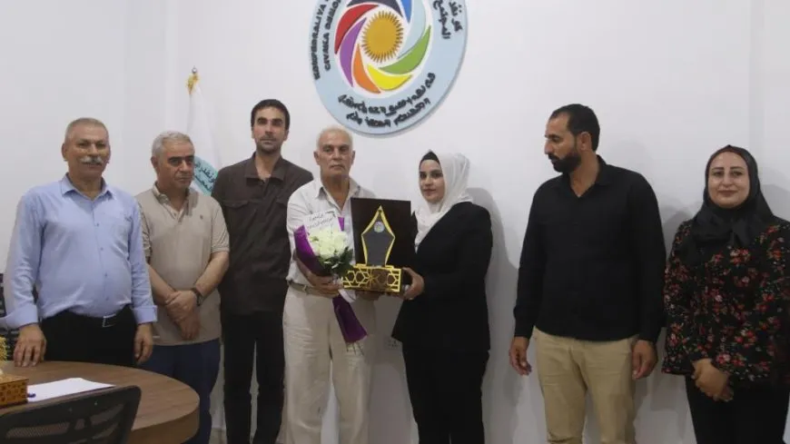 تكريم مشاركين في إعادة تأهيل جسر الرقة الجديد