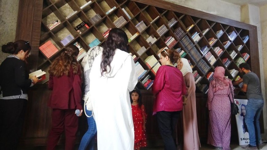 افتتاح مكتبة باسم الشهيد الصحفي مصطفى محمد في عين عيسى