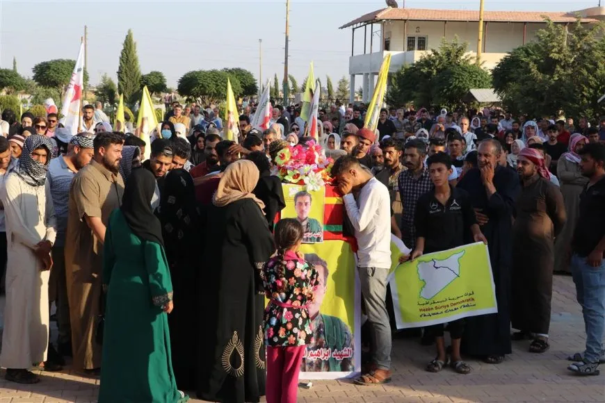 تشييع الشهيد إبراهيم الحسن إلى مثواه الأخير في الحسكة