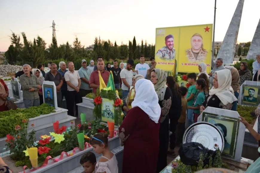 استذكار الشهيدين كندال روج آفا وبرخدان موش في كوباني