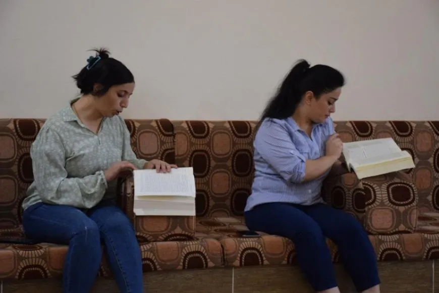 برنامج يضم 3 آلاف شخص لقراءة ومناقشة مرافعات القائد