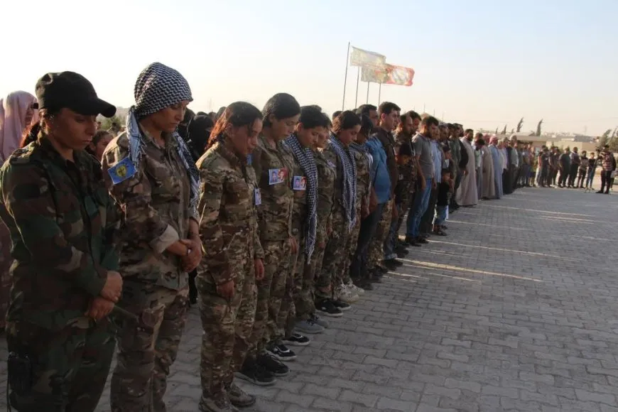 مراسم لشهيدين من مجلس منبج العسكري و HPG