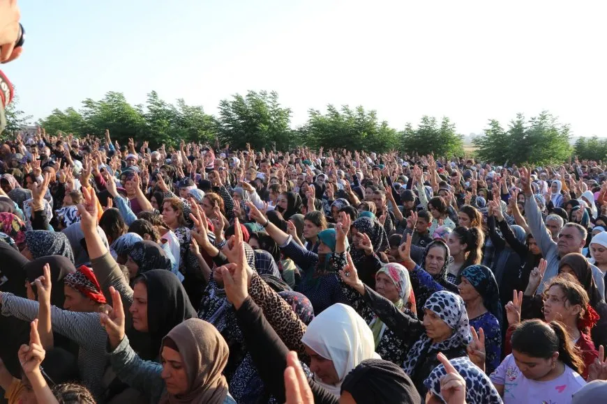 تشييع جثمان الشهيد جكدار كوباني ومراسم غيابية للشهيد دلسوز راجو