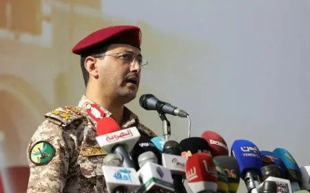 "الحوثيون" يعلنون مسؤوليتهم عن أول هجوم على ممرات الشحن منذ أسبوعين