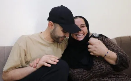 "اجتمعت بابني بفضل الضغط الإعلامي"