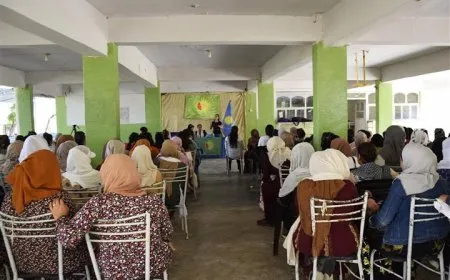 أكثر من 200 امرأة بتل تمر يناقشن دور المرأة في ثورة شمال وشرق سوريا