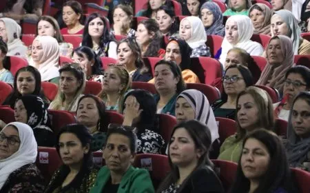 المشاركات في مؤتمر مجلس المرأة: نأمل خروجه بقرارات مهمة يعزز الوحدة النسائية