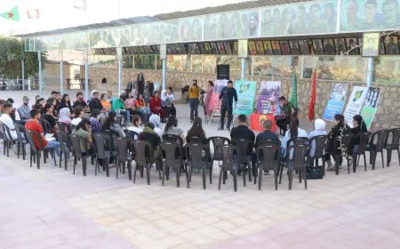 حركة الشبيبة الثورية تبحث مواضيع من مرافعات القائد أوجلان مع أطراف أخرى