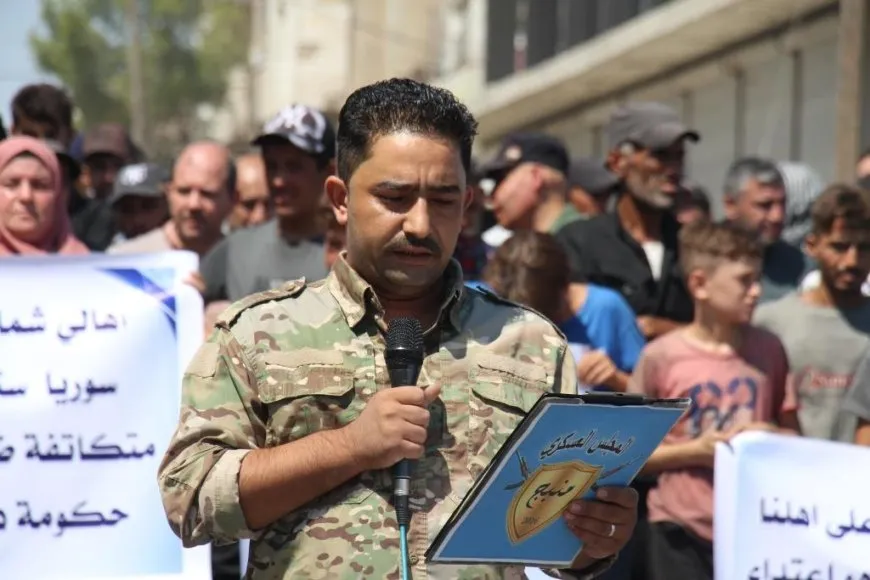 أهالي منبج: الاعتداءات على أهلنا في دير الزور اعتداءٌ على الشعوب الديمقراطية