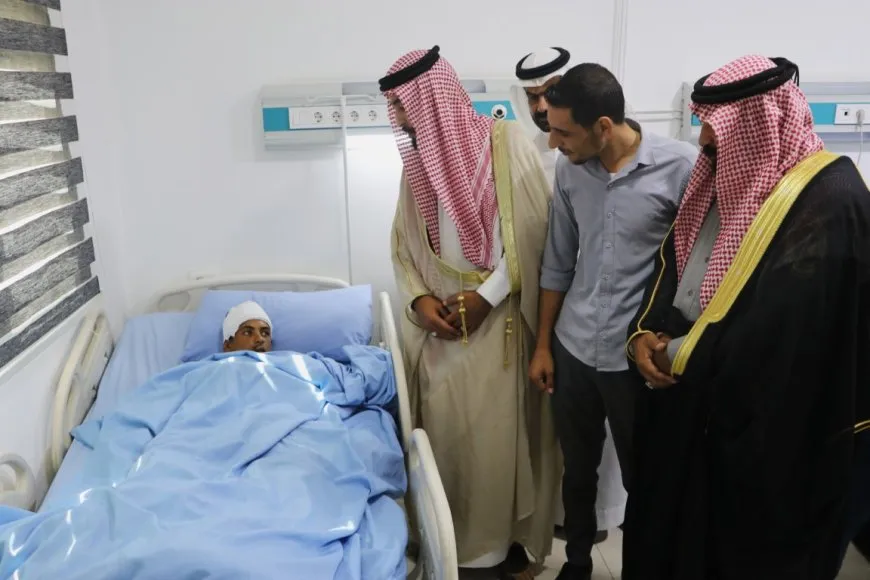 مجلس دير الزور وعشائرها يزورون جرحى الهجمات على دير الزور