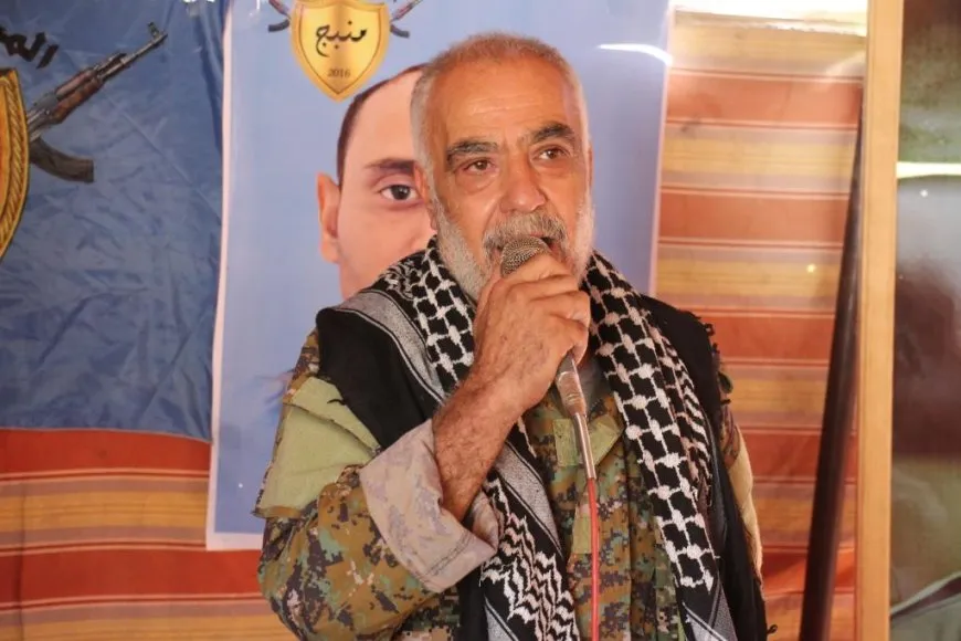المئات يقدمون واجب العزاء لذوي مقاتل في قوات مجلس منبج العسكري