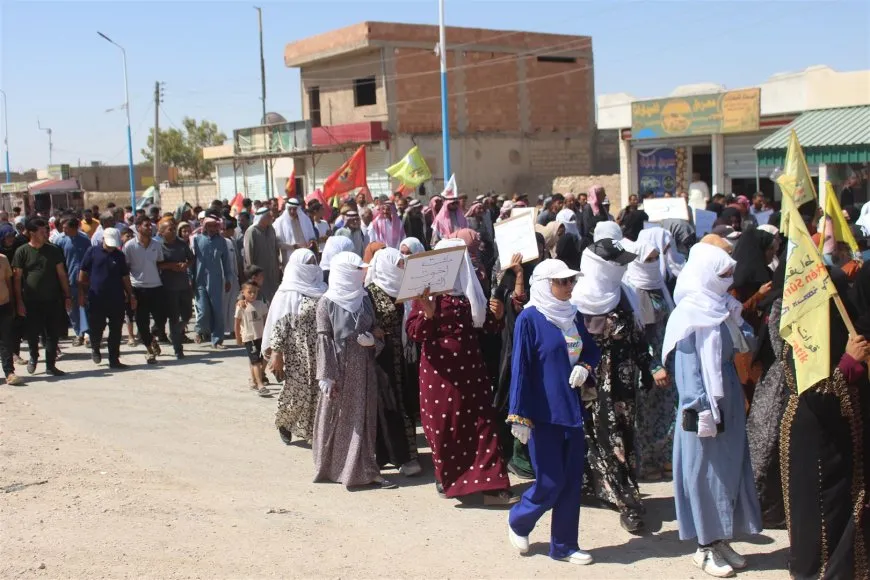 فعاليات منددة بالجرائم التي ترتكبها قوات حكومة دمشق وما يسمى "بالدفاع الوطني"
