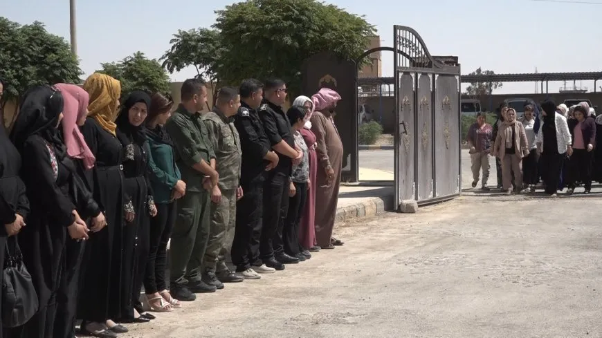 وفد نسائي يزور مقاطعة دير الزور عقب هجمات استهدفت المقاطعة