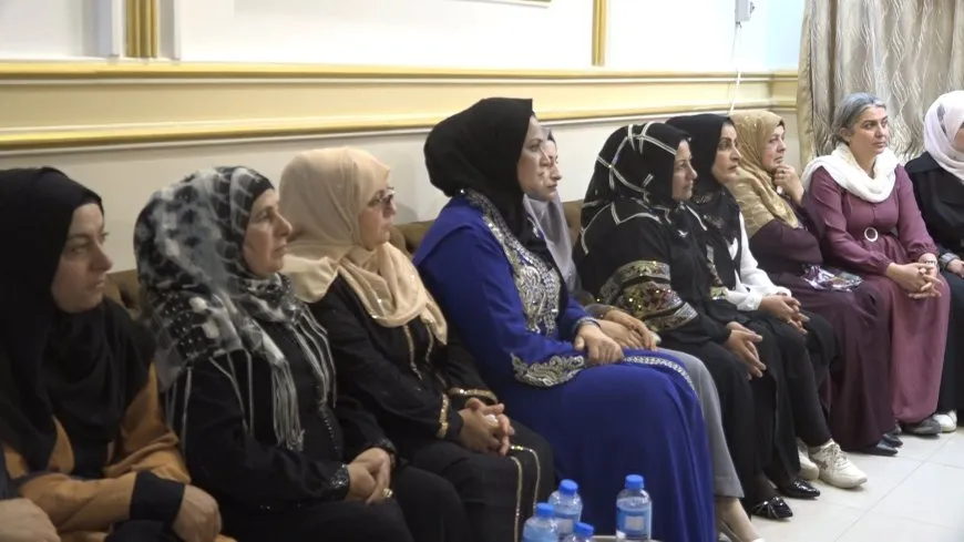 وفد نسائي يزور مقاطعة دير الزور عقب هجمات استهدفت المقاطعة