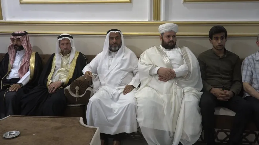 وفد من مؤتمر الإسلام الديمقراطي يزور مقاطعة دير الزور