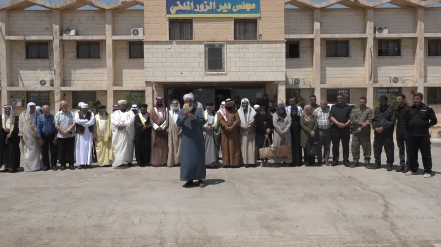وفد من مؤتمر الإسلام الديمقراطي يزور مقاطعة دير الزور