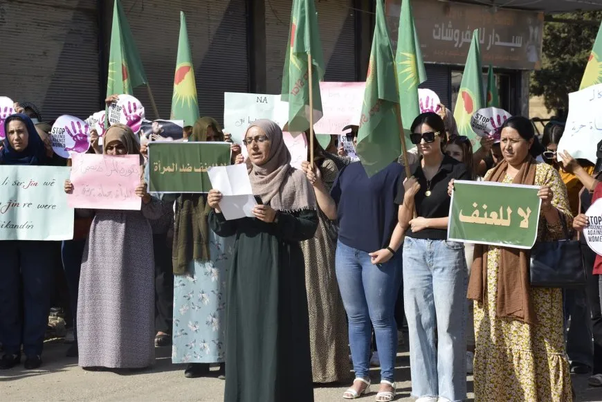 احتجاج ضد جريمة قتل شابة في الدبارسية