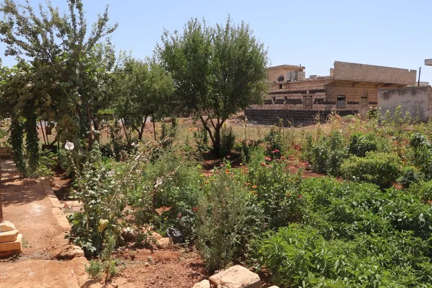 "الزراعة ليست مهنة لنا بقدر ما هي هويتنا وأساس استمرارنا"