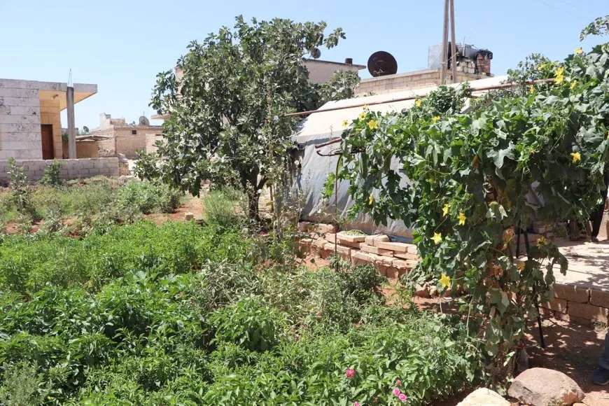"الزراعة ليست مهنة لنا بقدر ما هي هويتنا وأساس استمرارنا"