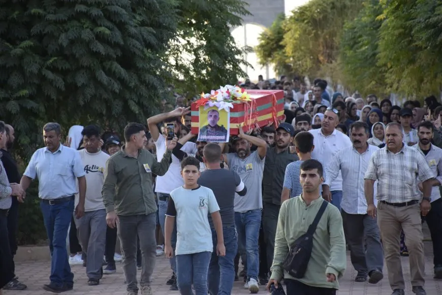 مزار الشهيد رستم جودي يحتضن جثمان الشهيد دلخواز حسكة