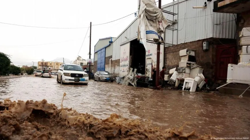 السيول العارمة في اليمن تتسبّب بمصرع وفقدان العشرات