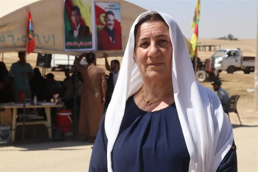 تقديم واجب العزاء لذوي شهيد استهداف عامودا هاني خلف 