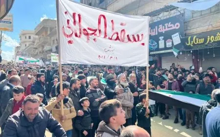 احتجاجات غاضبة ضد دولة الاحتلال التركي ومرتزقته بريفي إدلب وحلب