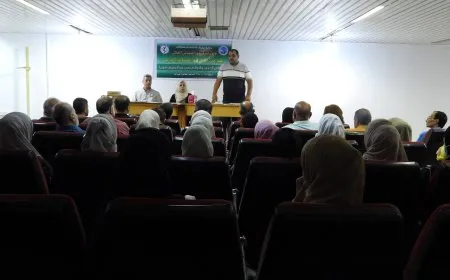 ندوة حول الواقع الصحي والدوائي في اليوم العالمي للصيادلة