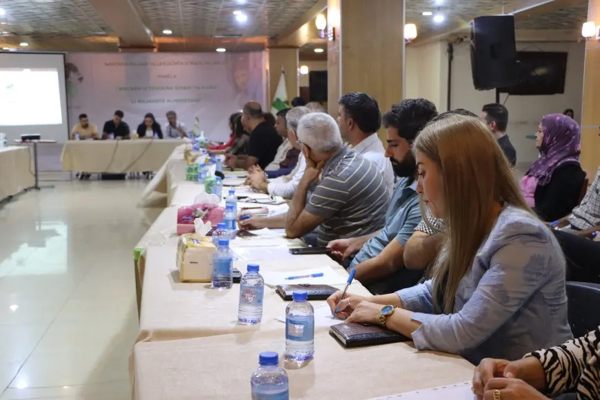 دعوة لتوحيد الحركة السياسية الكردية ووضع ملف المهجّرين على رأس أجنداتهم