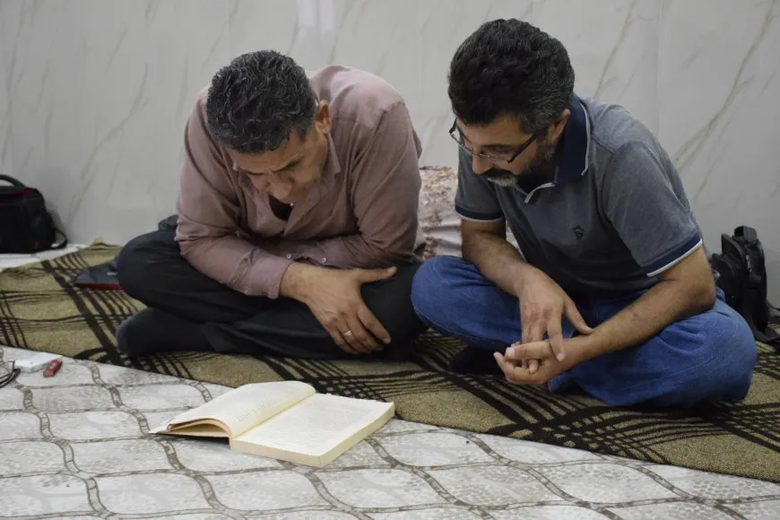 "اليوم يتم قراءة مرافعات القائد في كل منزل"