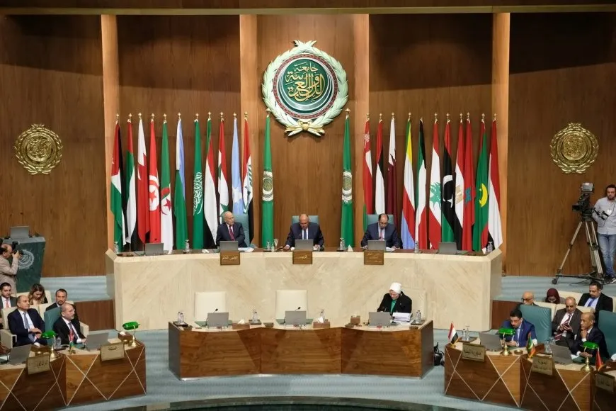 وفد حكومة دمشق يغادر اجتماع وزراء الخارجية العرب مع الإعلان عن كلمة وزير الخارجية التركي