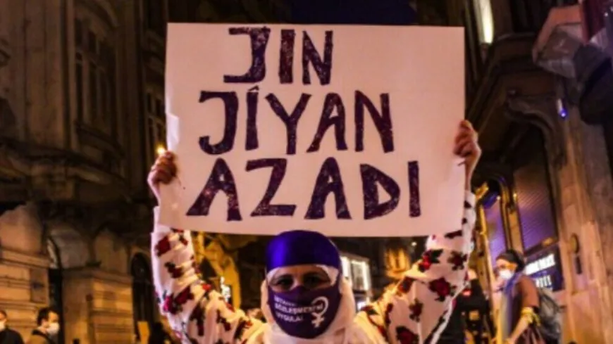 Llaman a una huelga general por el segundo aniversario del asesinato de la jóven Jina Amini