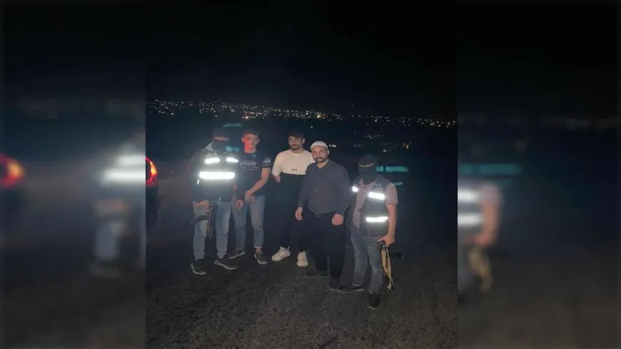 العثور على الشبان السوريين الثلاثة الذين انقطع الاتصال بهم في لبنان