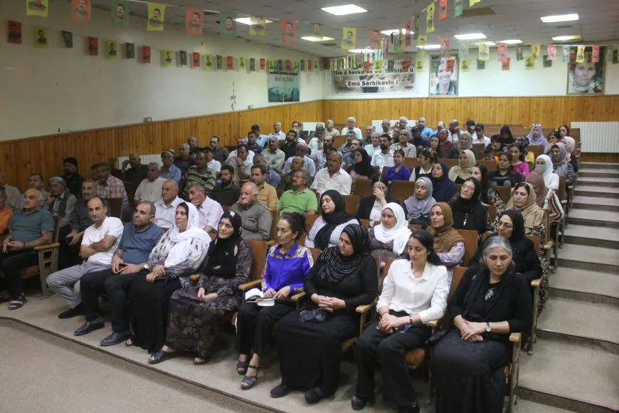 أهالي كركي لكي يدعون إلى رفع وتيرة النضال وتحقيق حرية القائد الجسدية