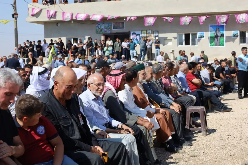تقديم واجب العزاء لذوي مقاتلة الكريلا خويندا جيا