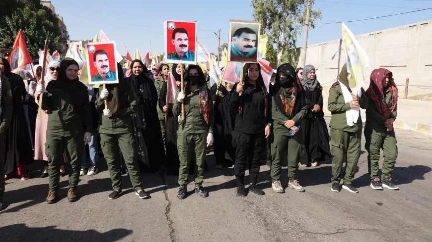 تنديد بنظام التعذيب والإبادة بحق القائد عبد الله أوجلان في الطبقة
