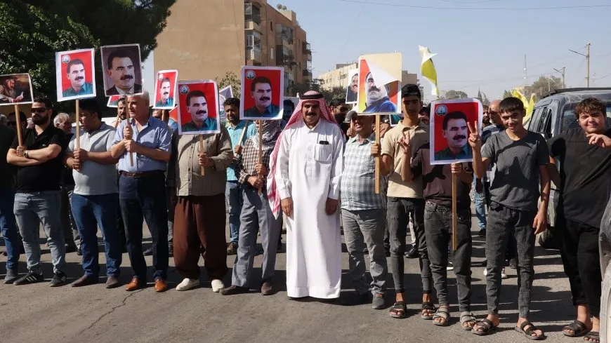 تنديد بنظام التعذيب والإبادة بحق القائد عبد الله أوجلان في الطبقة