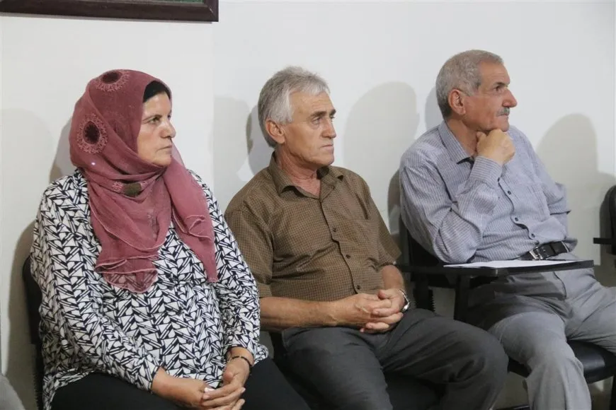 اجتماع في عامودا حول سبل تحقيق حرية القائد عبد الله أوجلان الجسدية