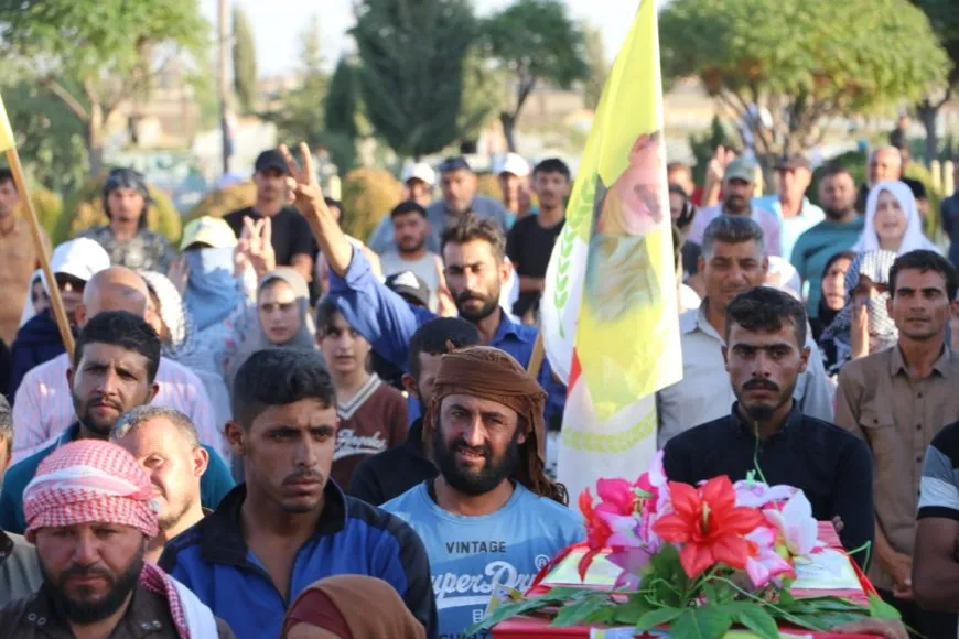 تشييع جثمان الشهيد "فيصل الحسن" إلى مثواه الأخير  