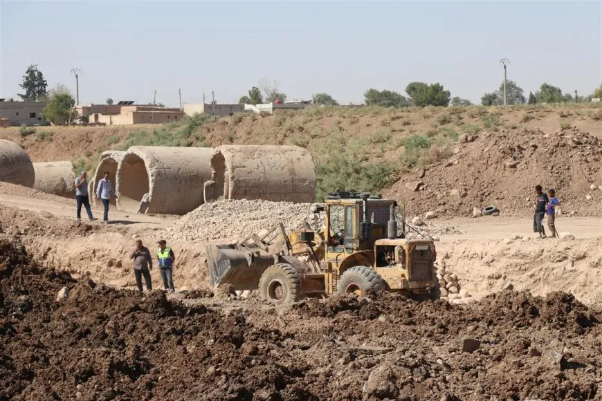 أعمال لتأهيل الجسر الوحيد الذي يربط الأحياء الشمالية بالجنوبية في مدينة الحسكة