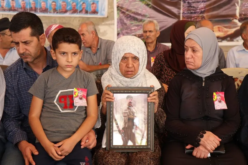 والدة الشهيد شيار عفرين: سأحوّل شهادته لقوة وسأخدم بها قضيتي حتى الرمق الأخير