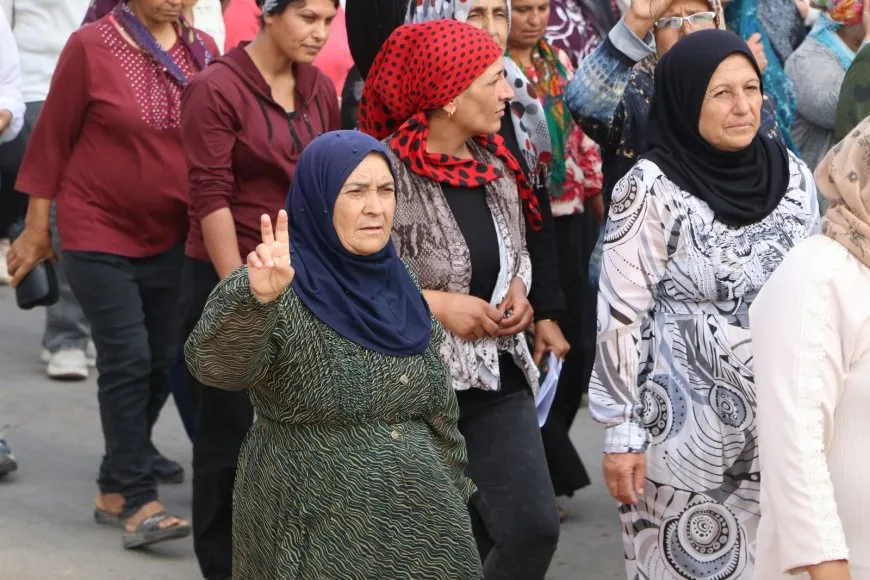 تظاهرة حاشدة في مقاطعة عفرين والشهباء في إطار الحملة العالمية لحرية القائد
