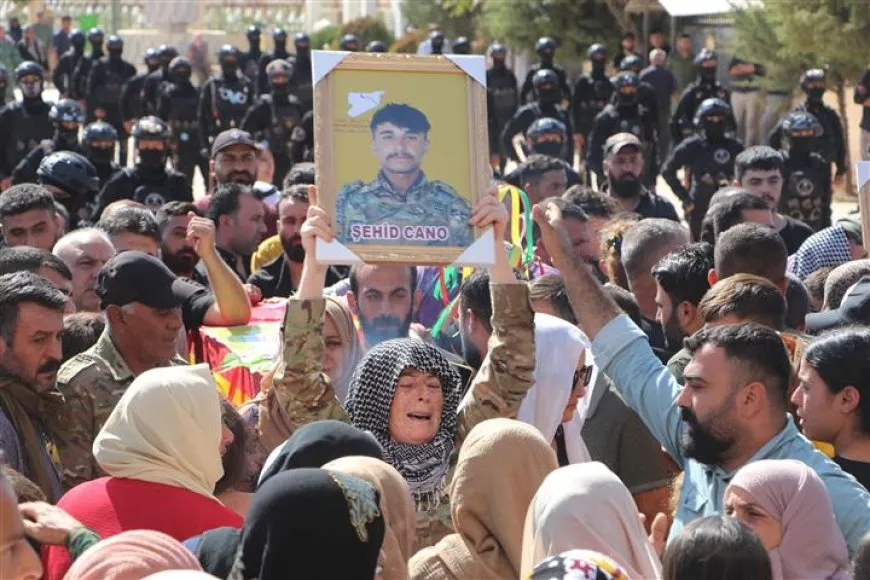 تشييع جثامين أربعة شهداء من قسد وقوى الأمن الداخلي في الحسكة